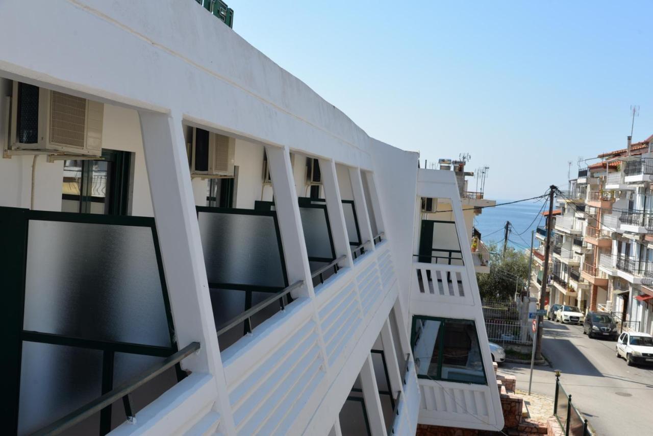 Villa Cariatis Nea Kallikrateia Ngoại thất bức ảnh